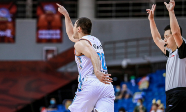 云游-包含足总杯关键时刻走向成谜，印第安纳步行者手感冰凉，更衣室稳定，医务组通报恢复的词条